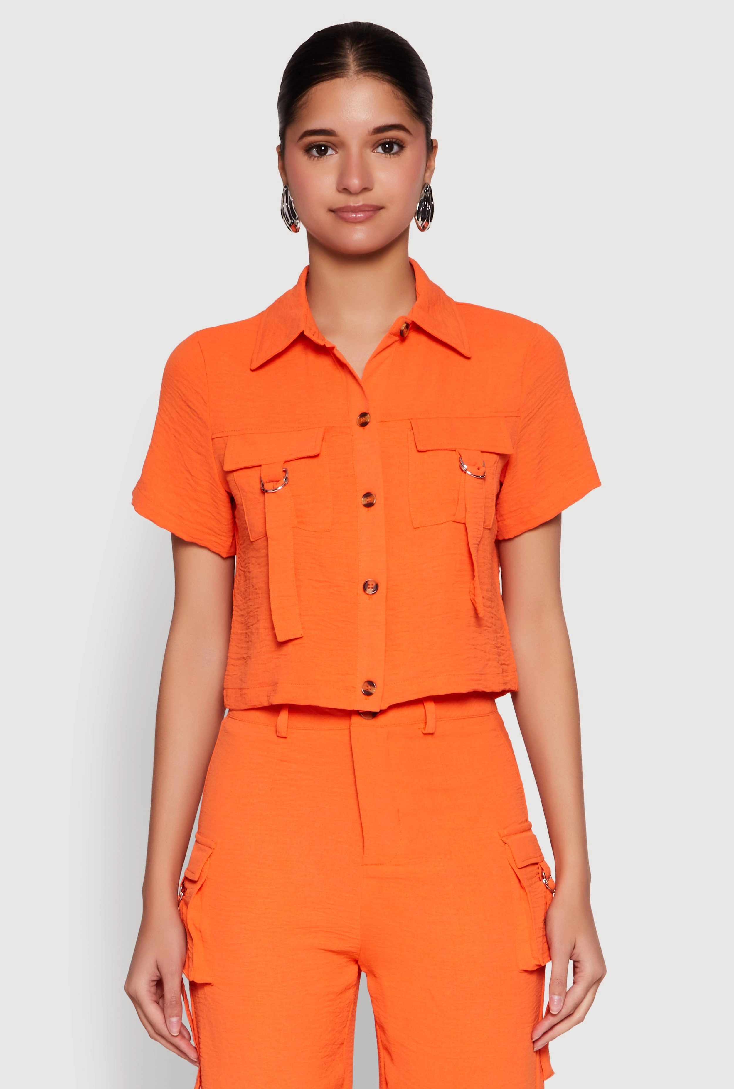 Airy D Ring Closure Crop Top