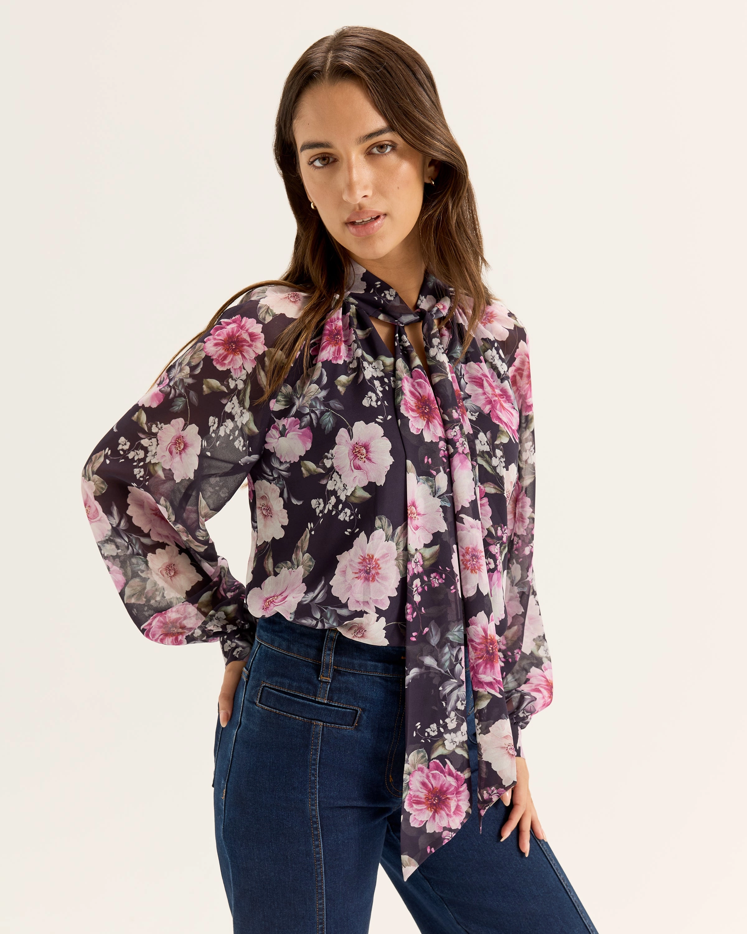 Le Fleur Blouse