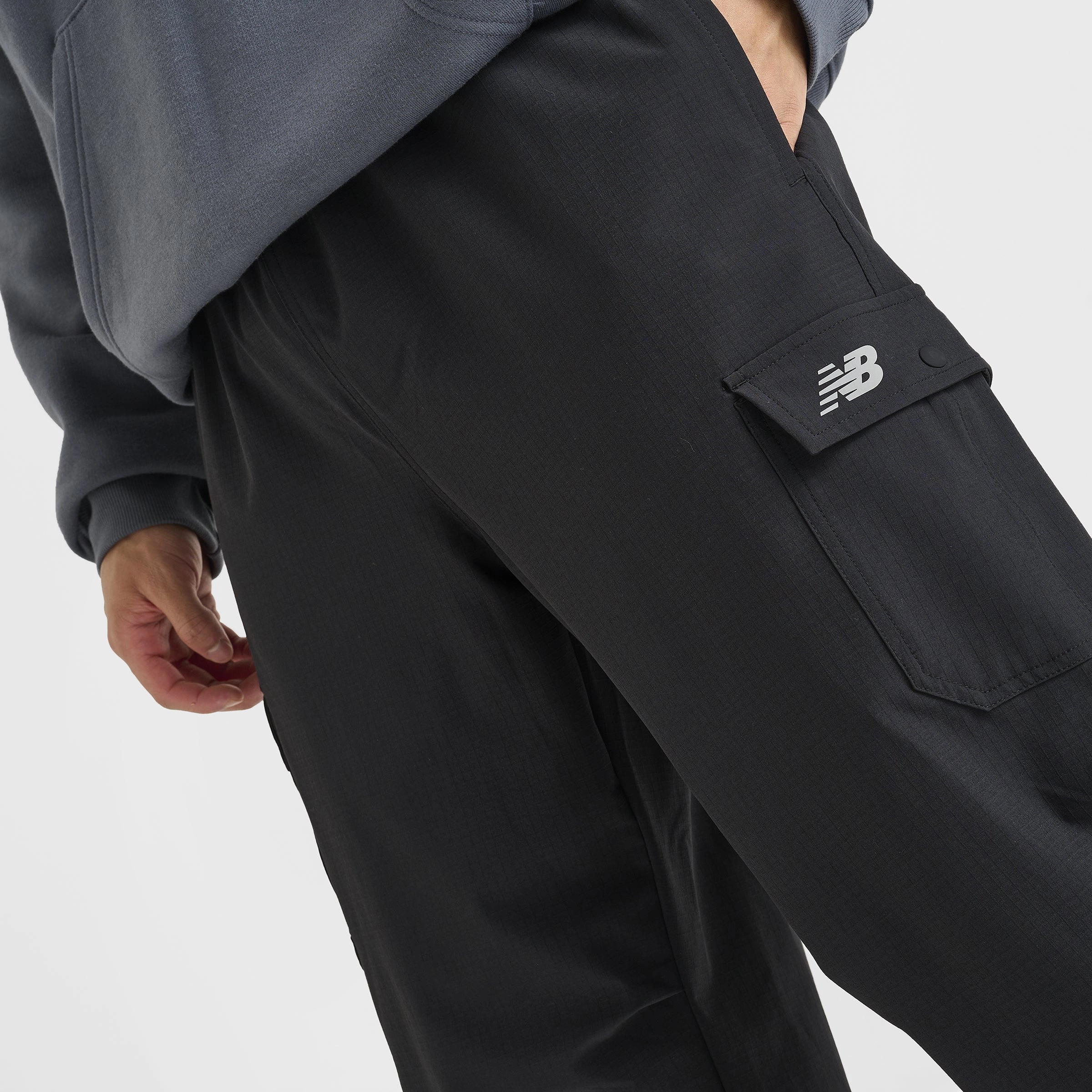 New Balance Ripstop Cargo Pants / Black