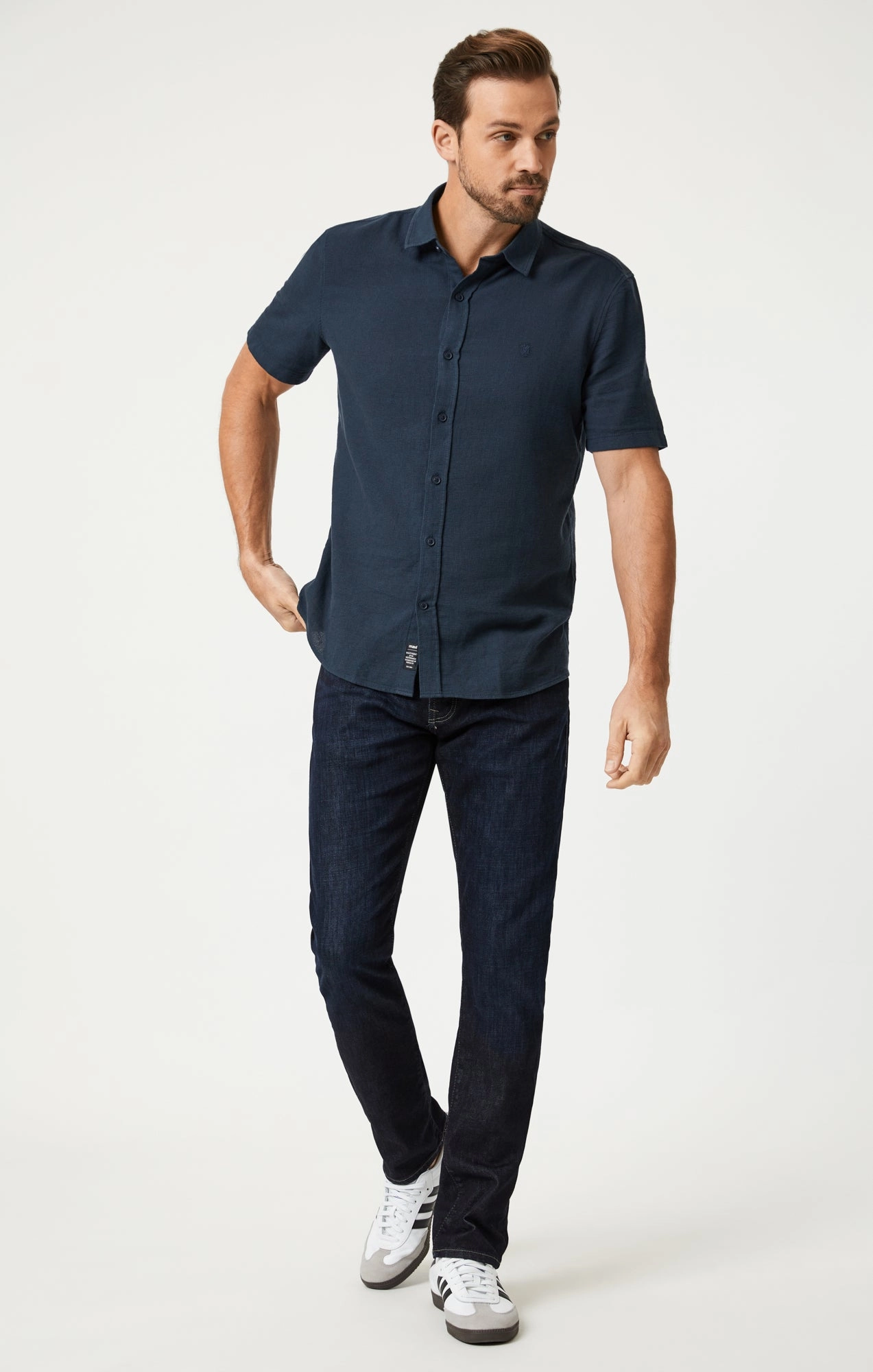 SHORT SLEEVE BUTTON-UP SHIRT IN TOTAL ECLIPSE