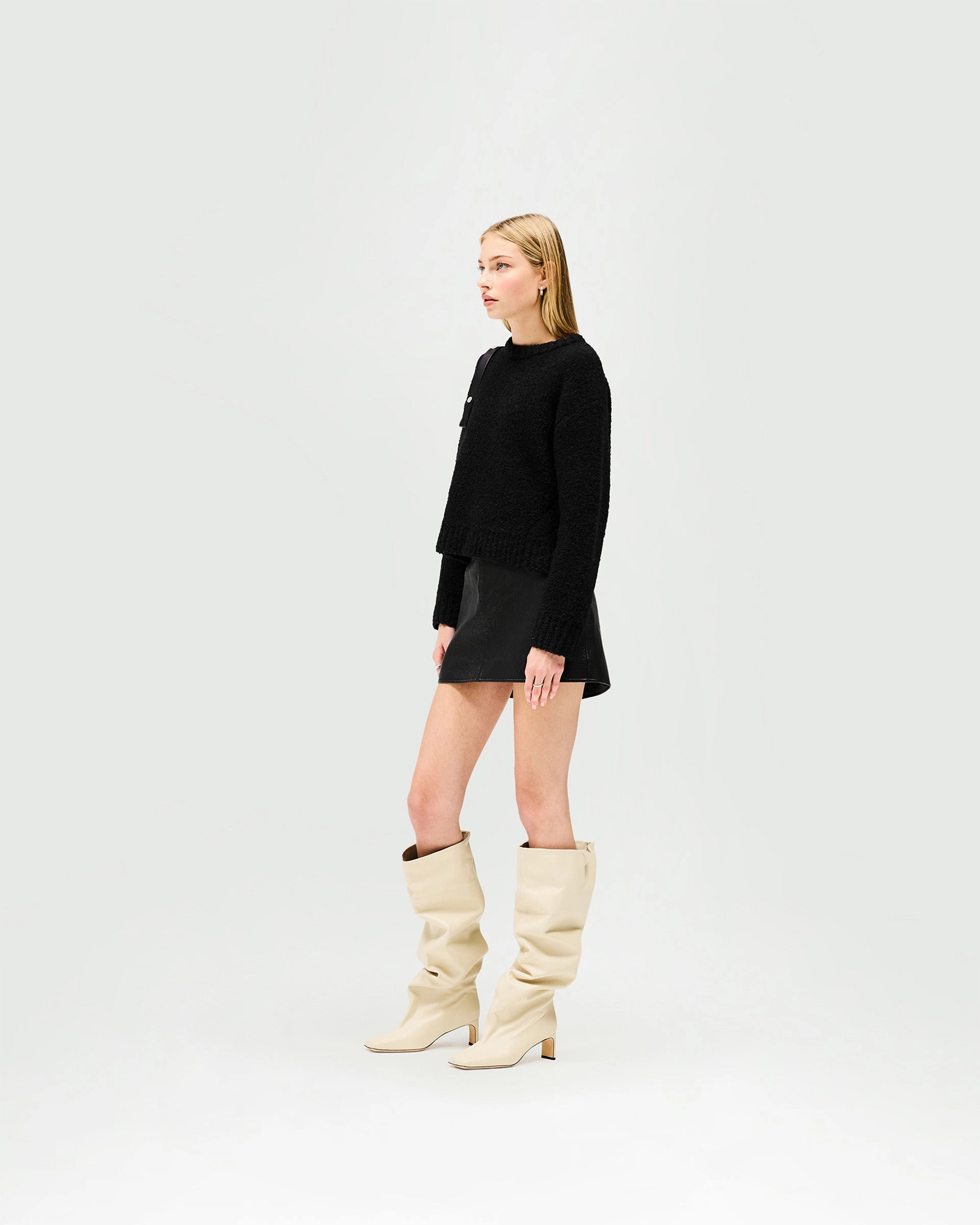 Spin Sweater - Jet Black