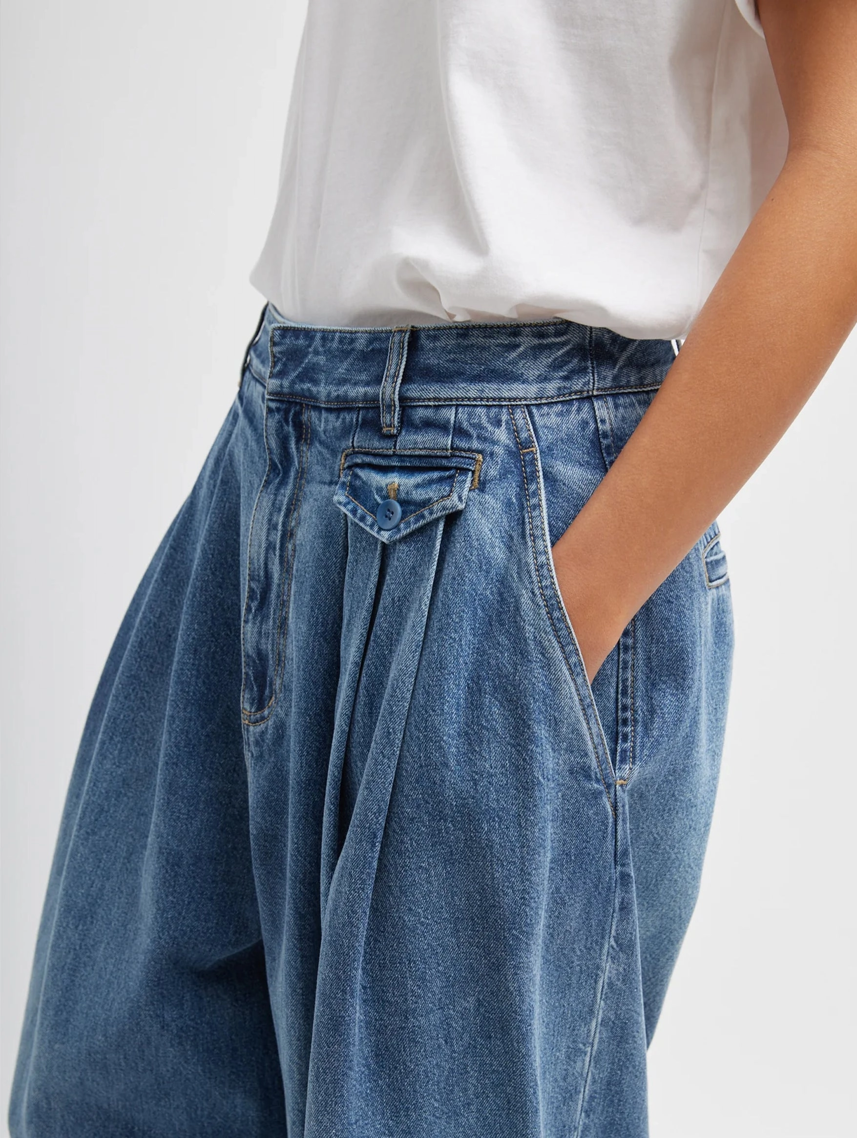 Spring Denim Short Triple Pleat Pant in Classic Blue