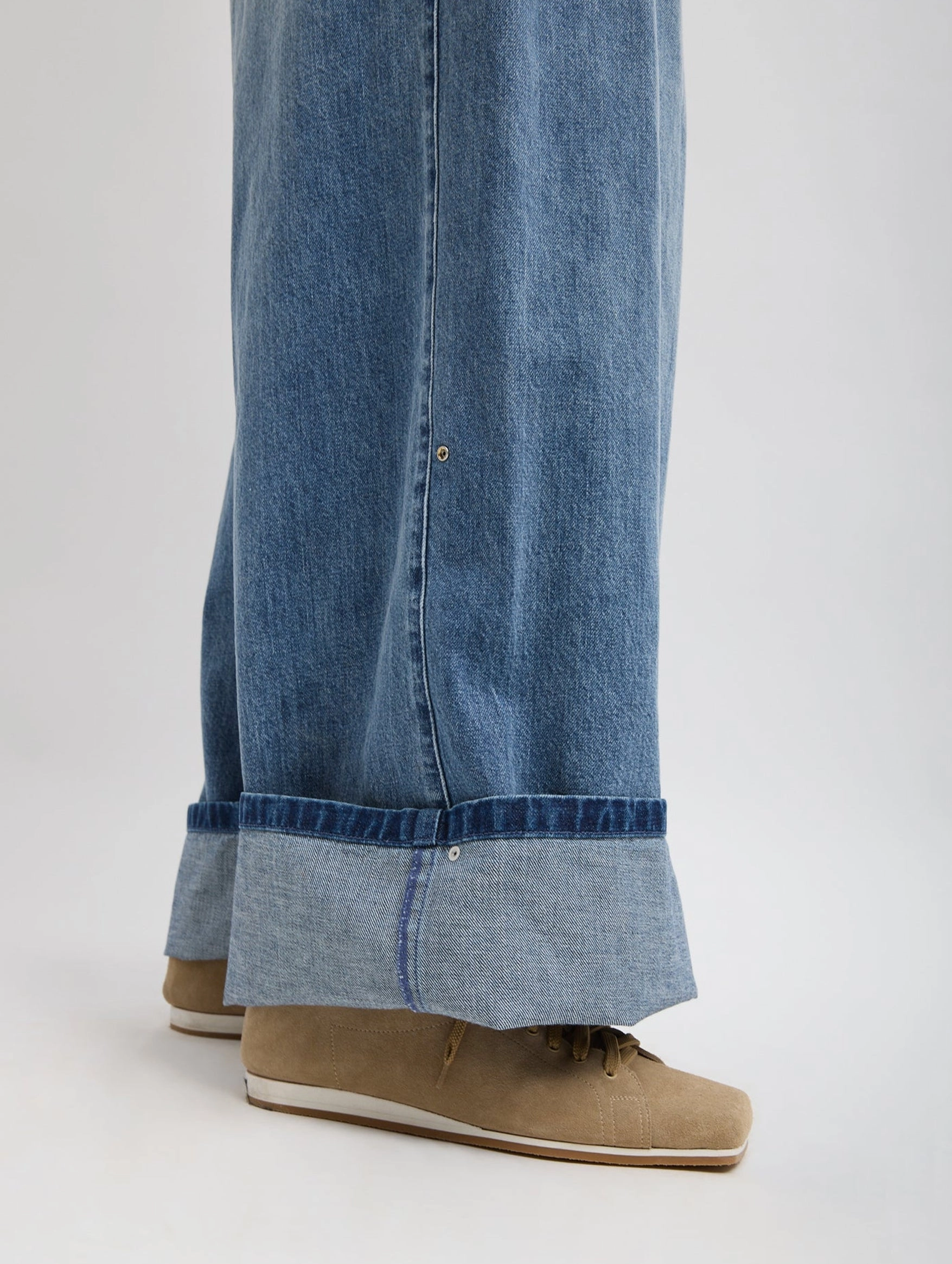 Spring Denim Short Triple Pleat Pant in Classic Blue