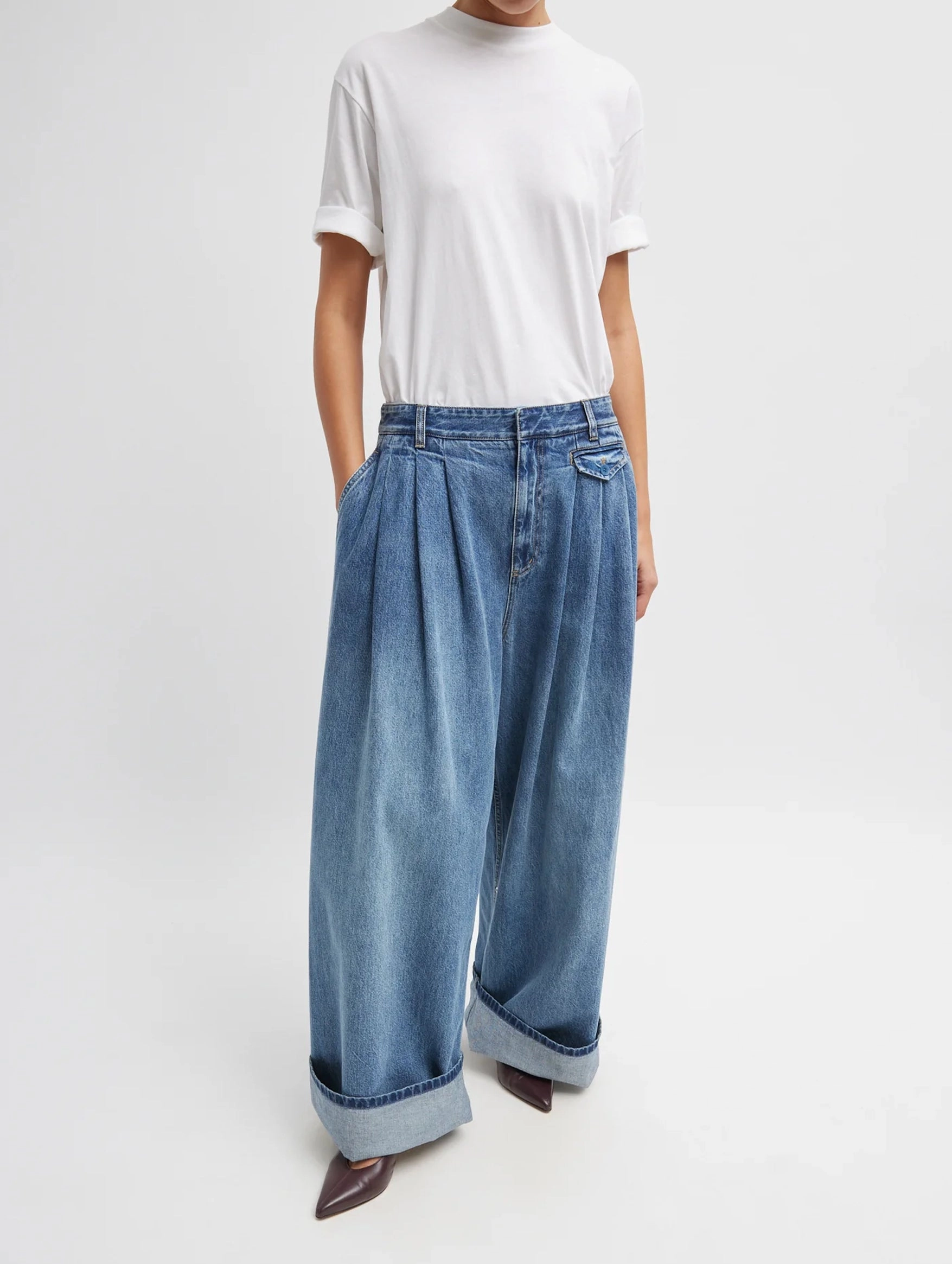 Spring Denim Short Triple Pleat Pant in Classic Blue
