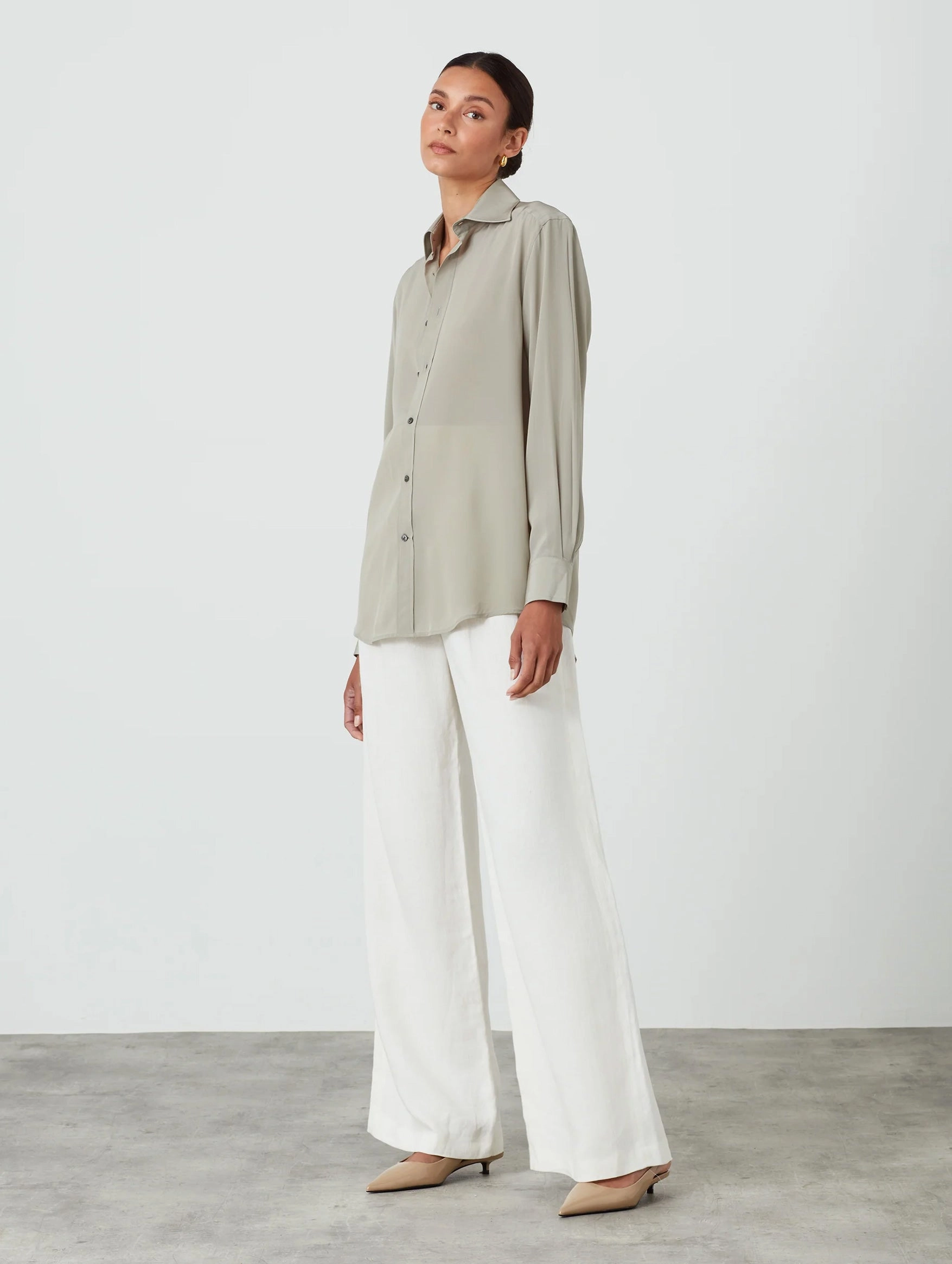 The Boyfriend Silk Shirt in Sage