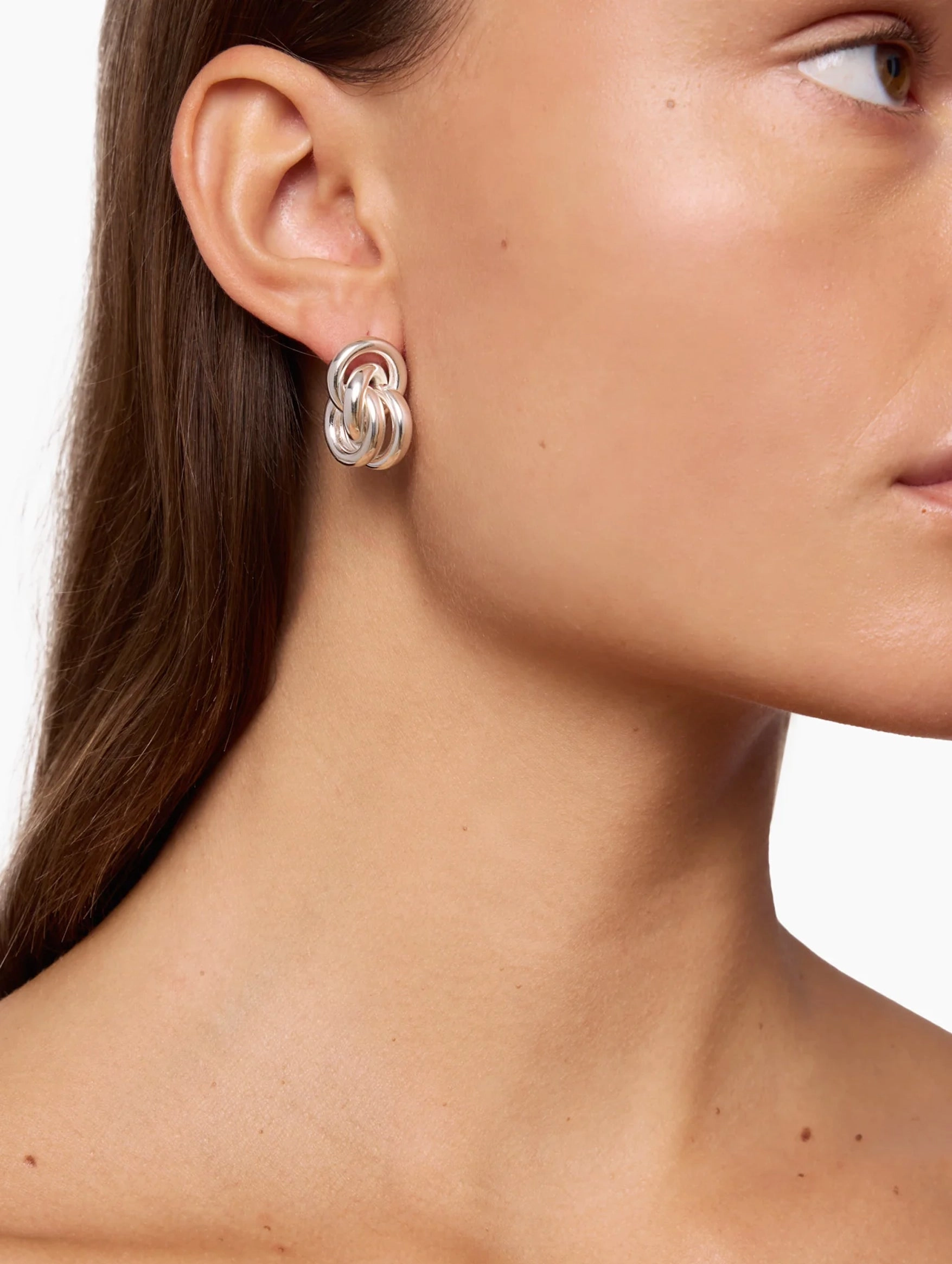 The Vera Earring in Silver
