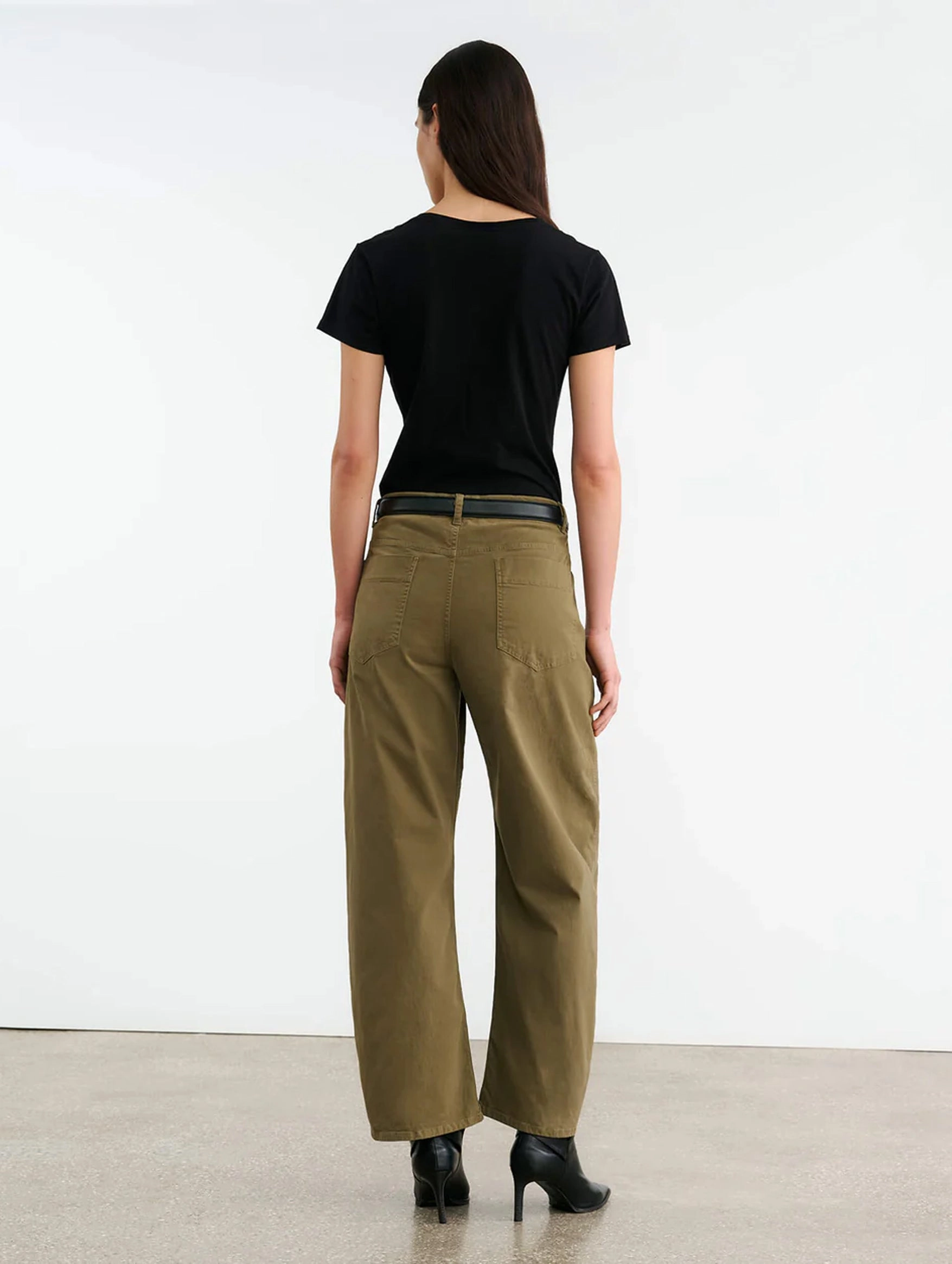 Tribeca Pant in Military Green