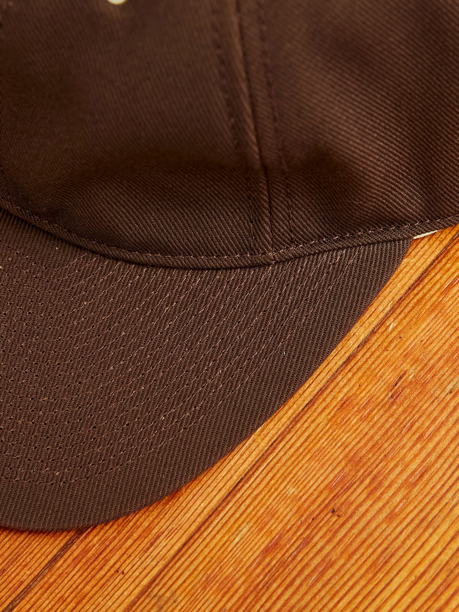 Twist Yarn Cap in Brown