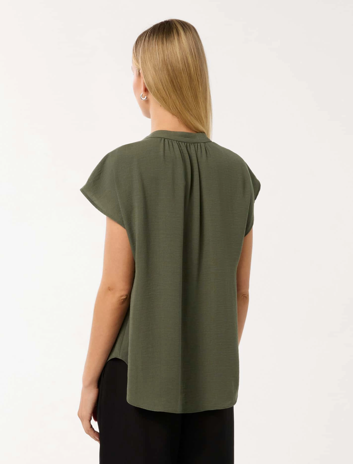 Venus Extended Shoulder Blouse