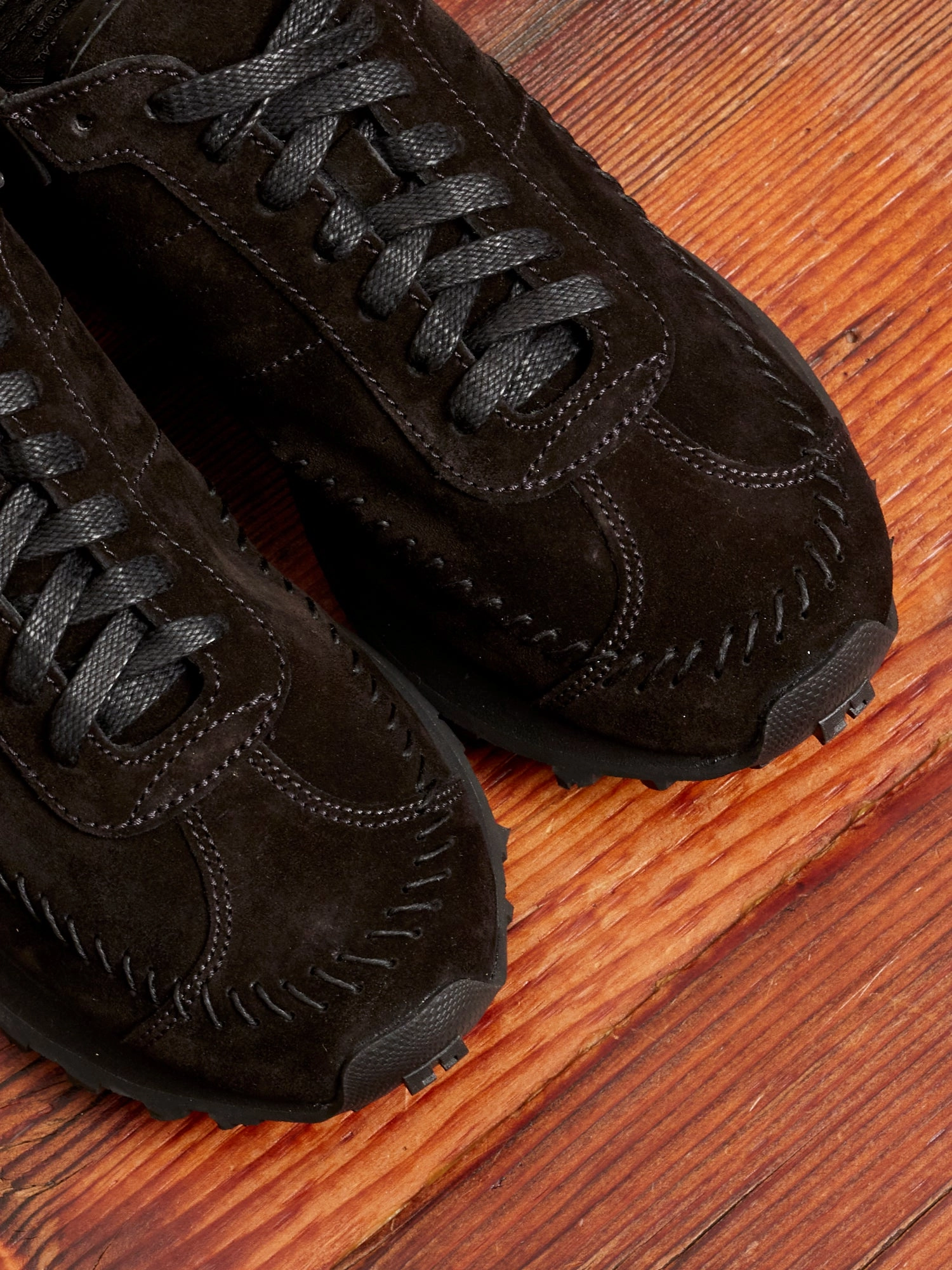 Walpi Runner in Black