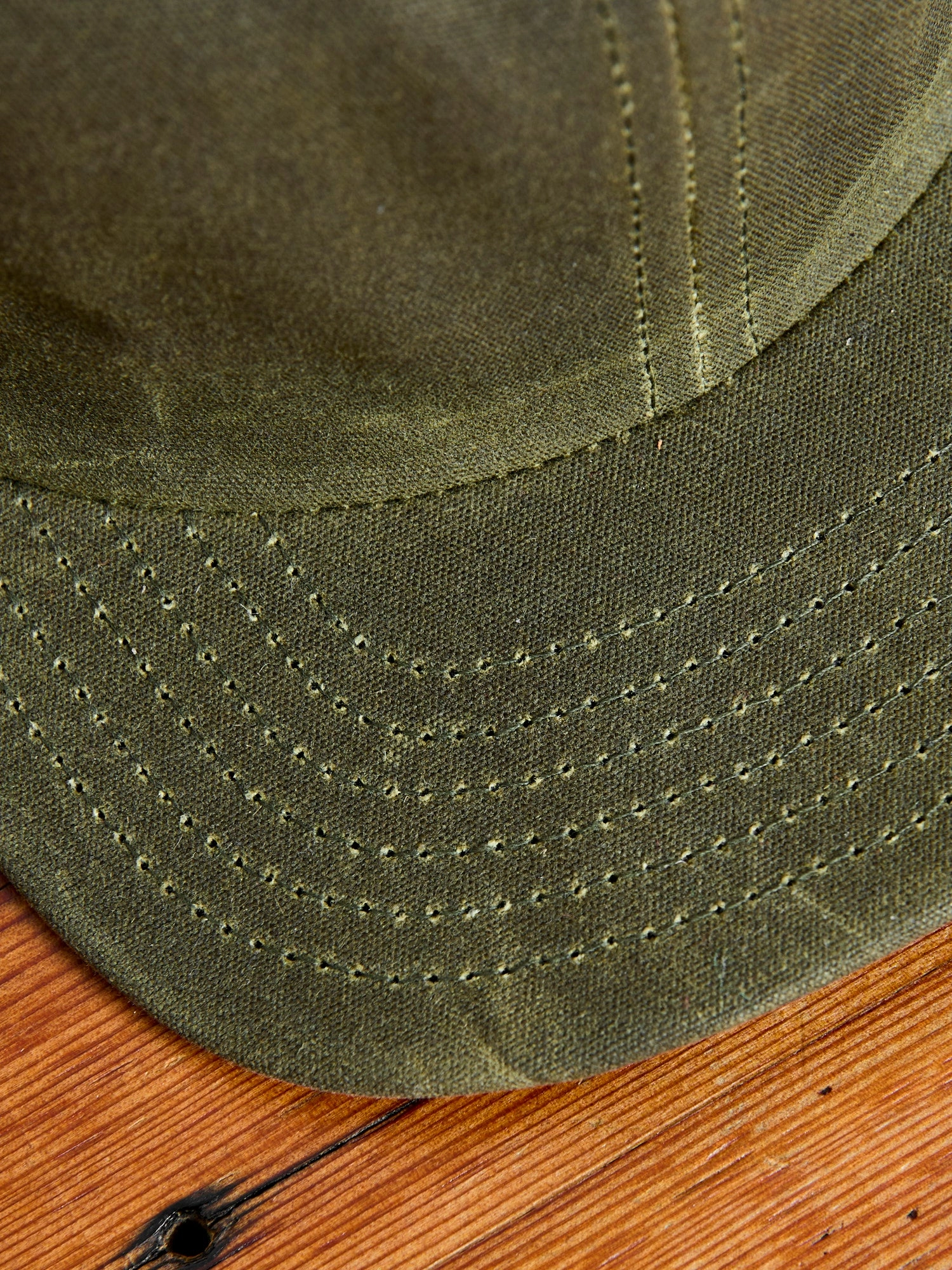 Waxed Canvas Baseball Cap in Olive