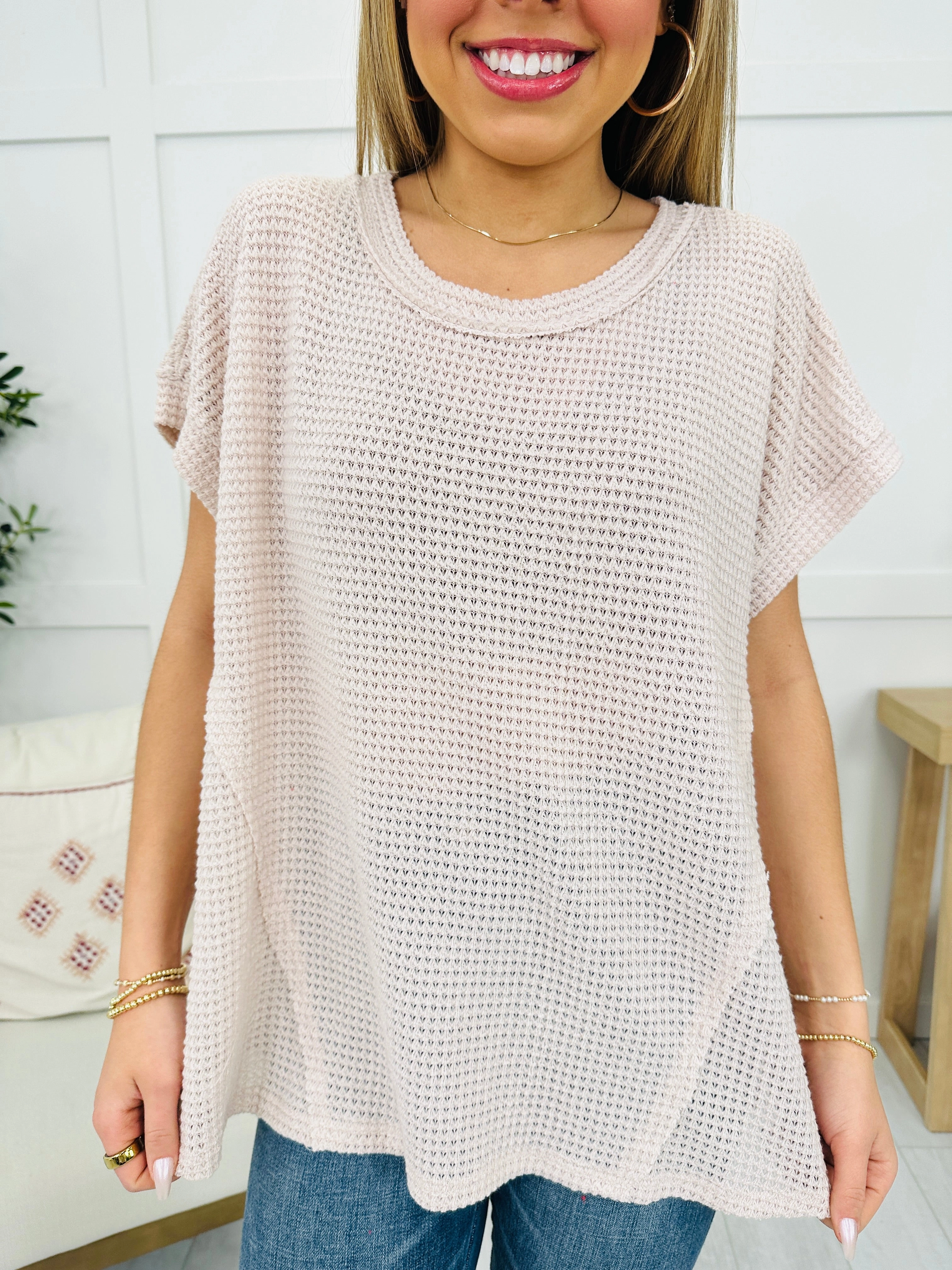 Weekend Favorite Top- Multiple Colors!