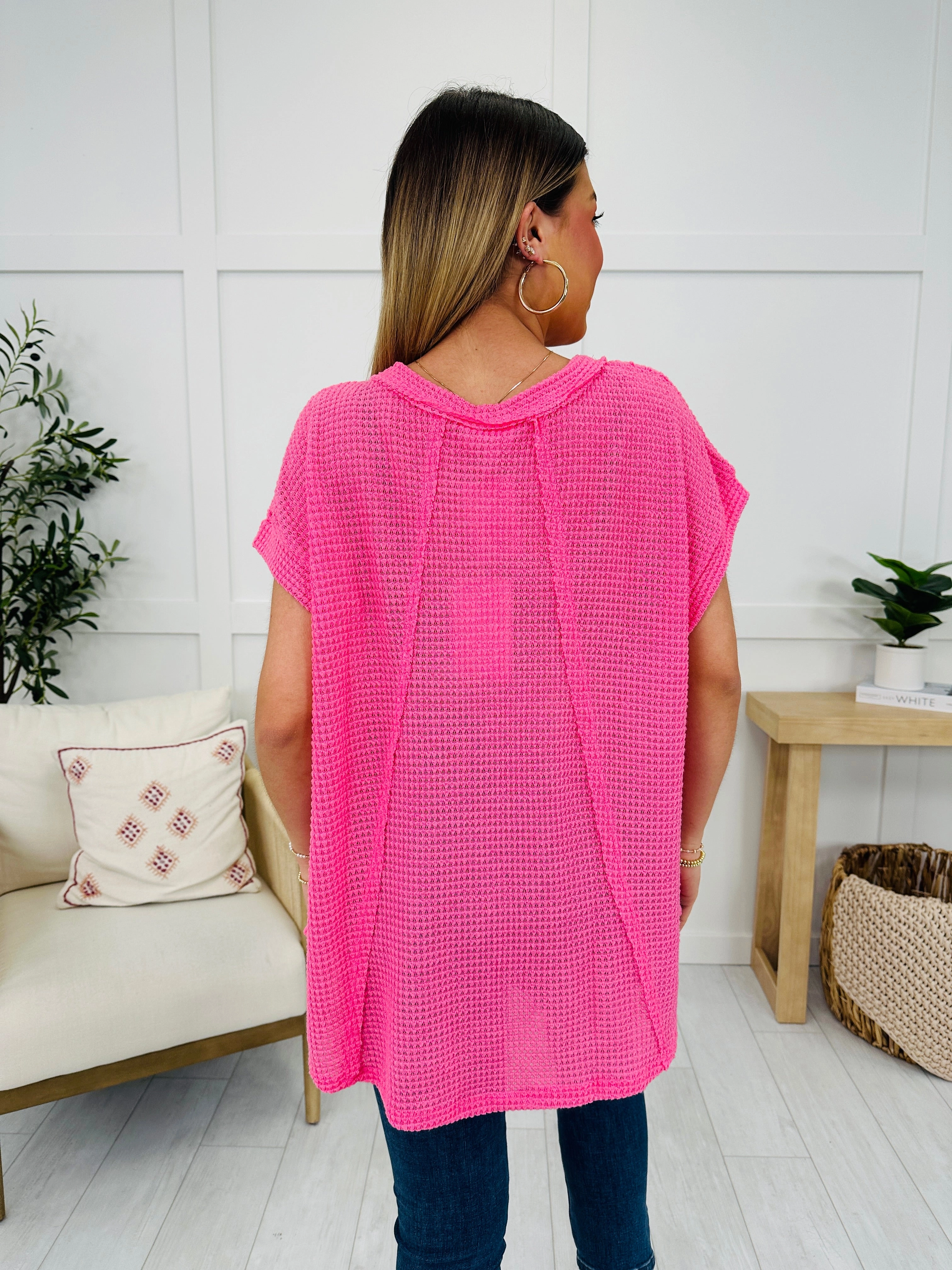 Weekend Favorite Top- Multiple Colors!