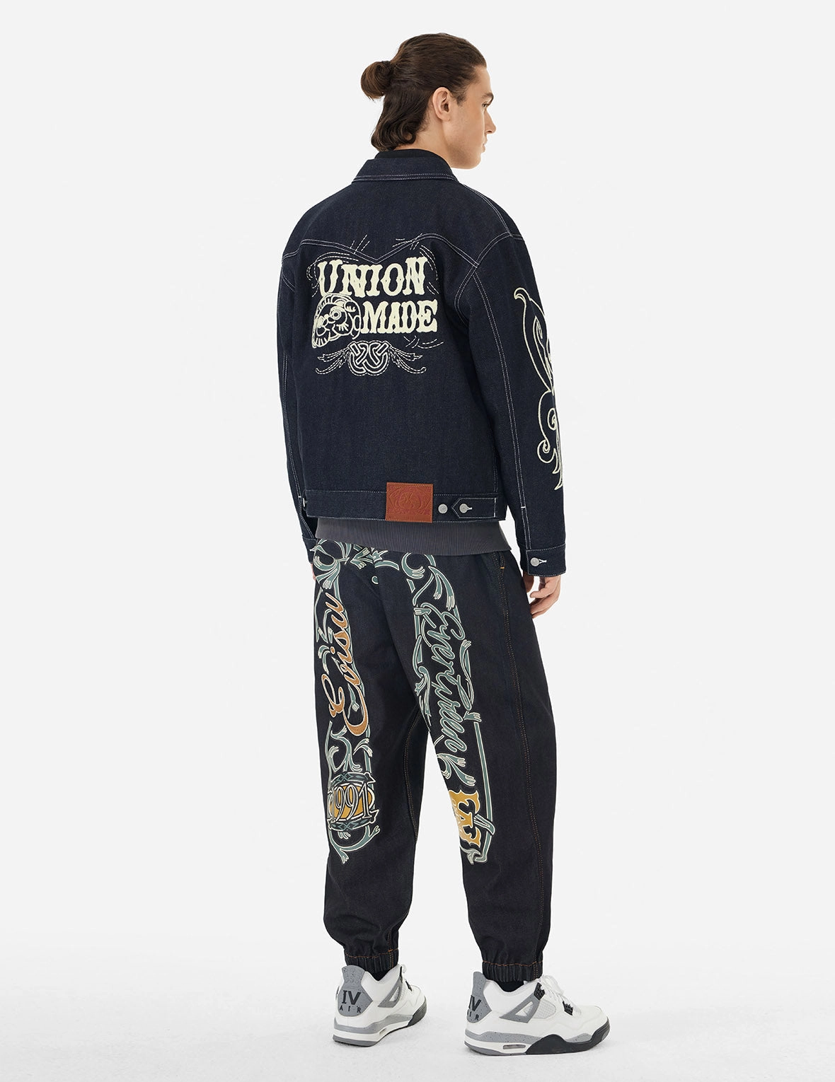 Western Style and Logo Embroidery Denim Jacket