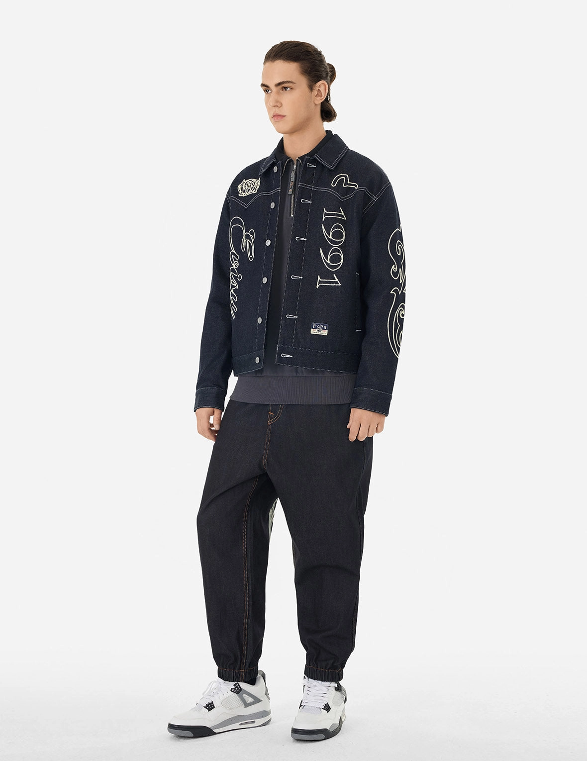 Western Style and Logo Embroidery Denim Jacket