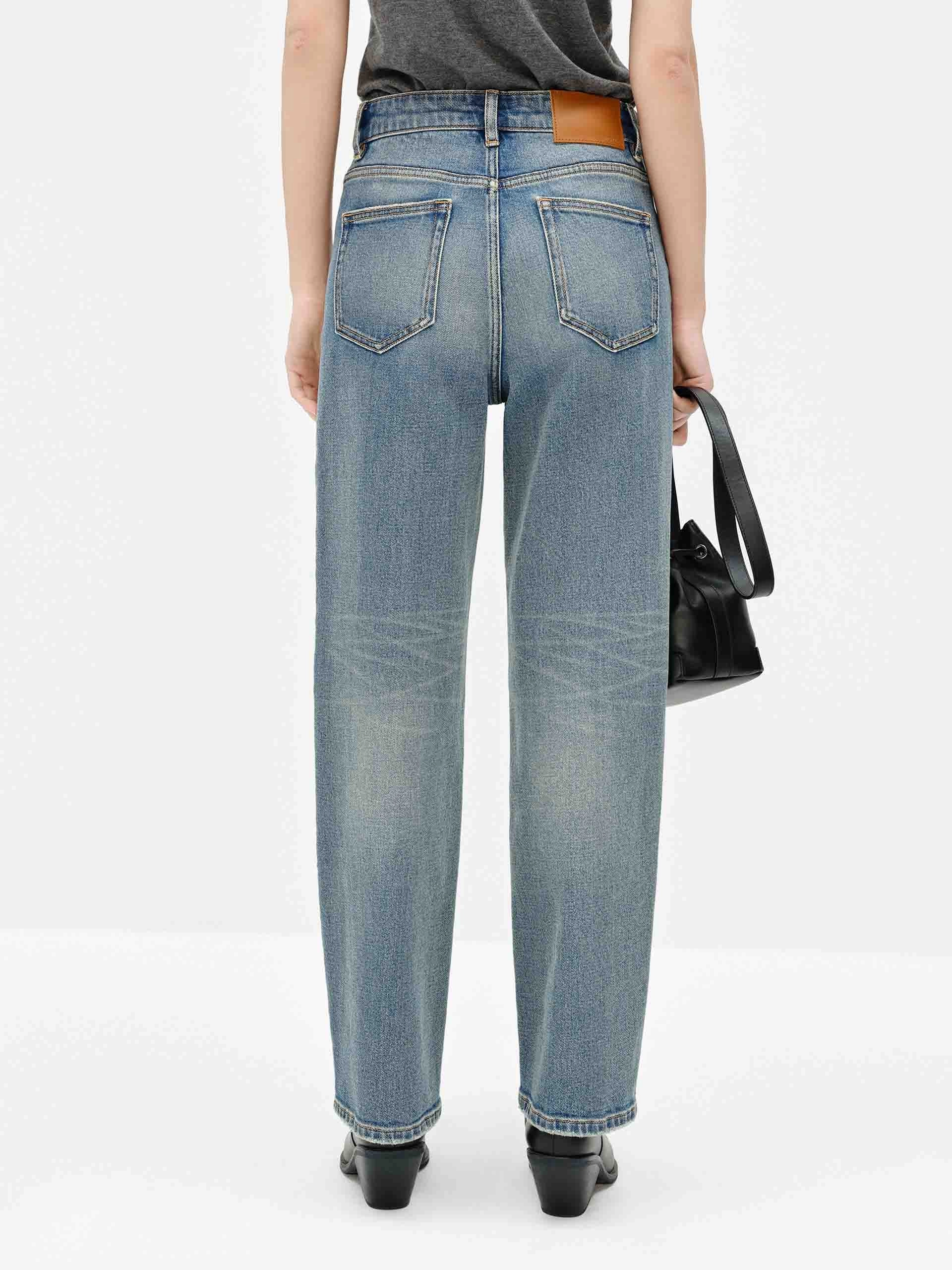 Whisker Detail Ankle Jeans