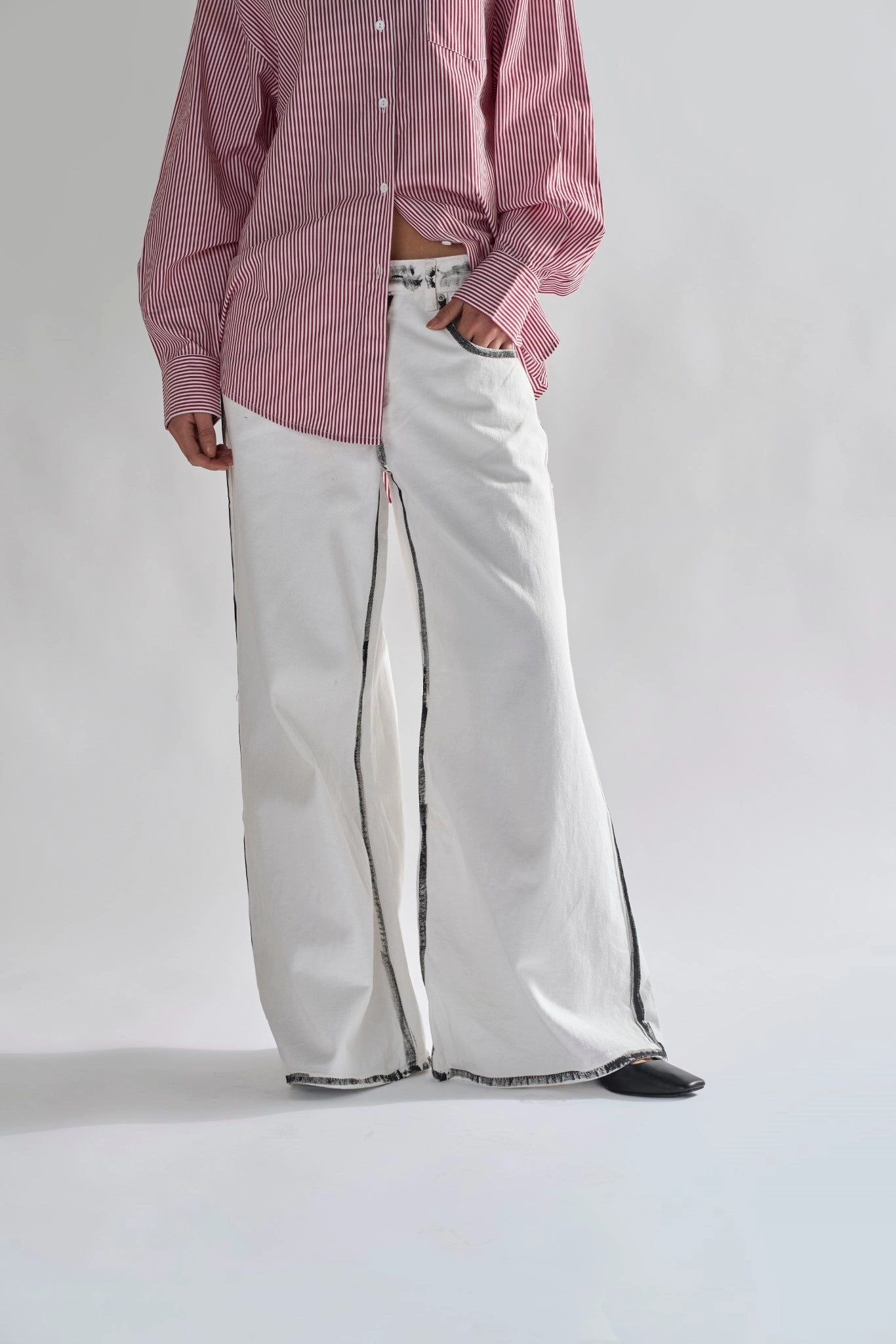 White-Black Edges Wide-Leg Jeans