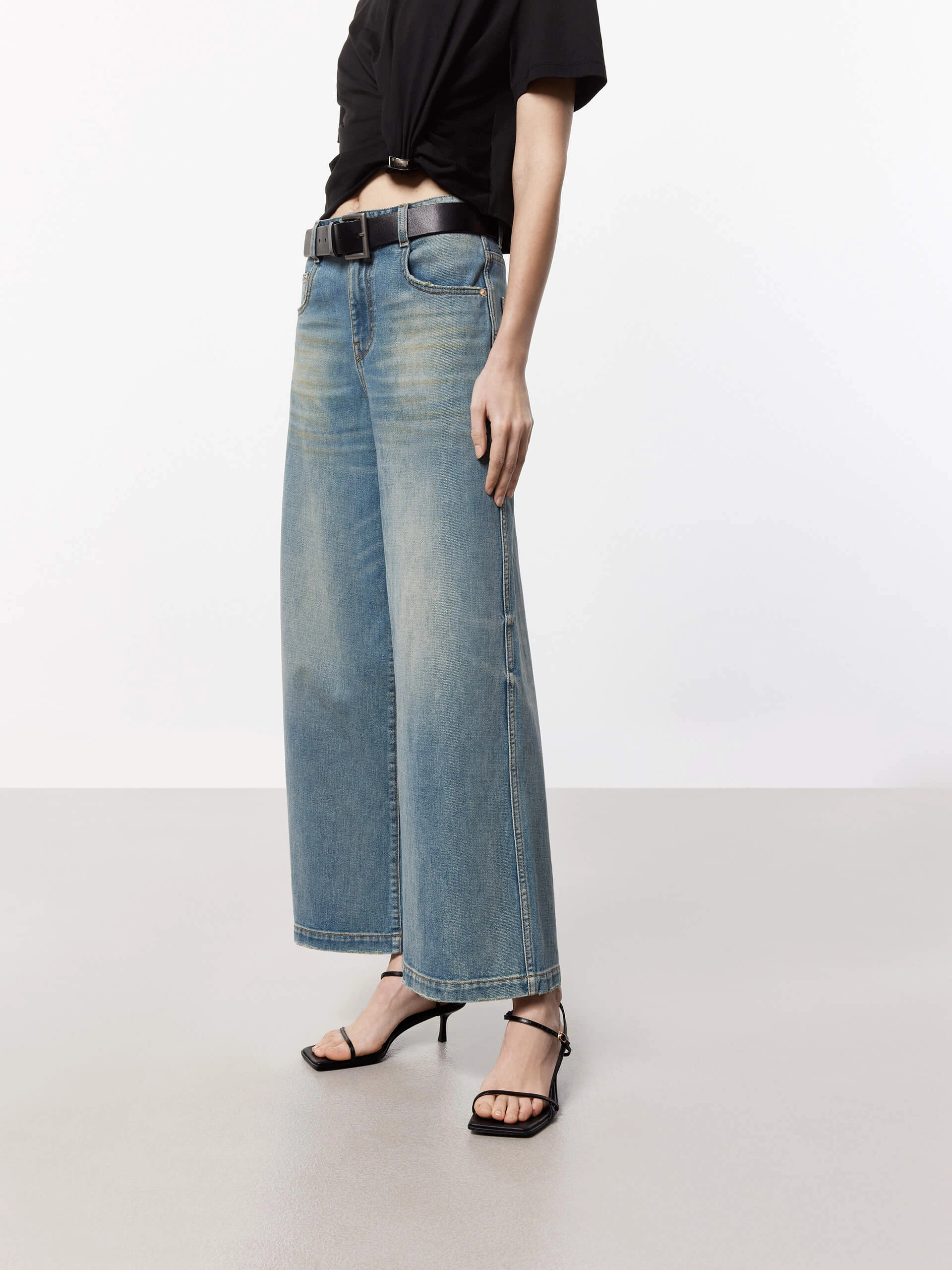 Wide Leg Denim Jeans