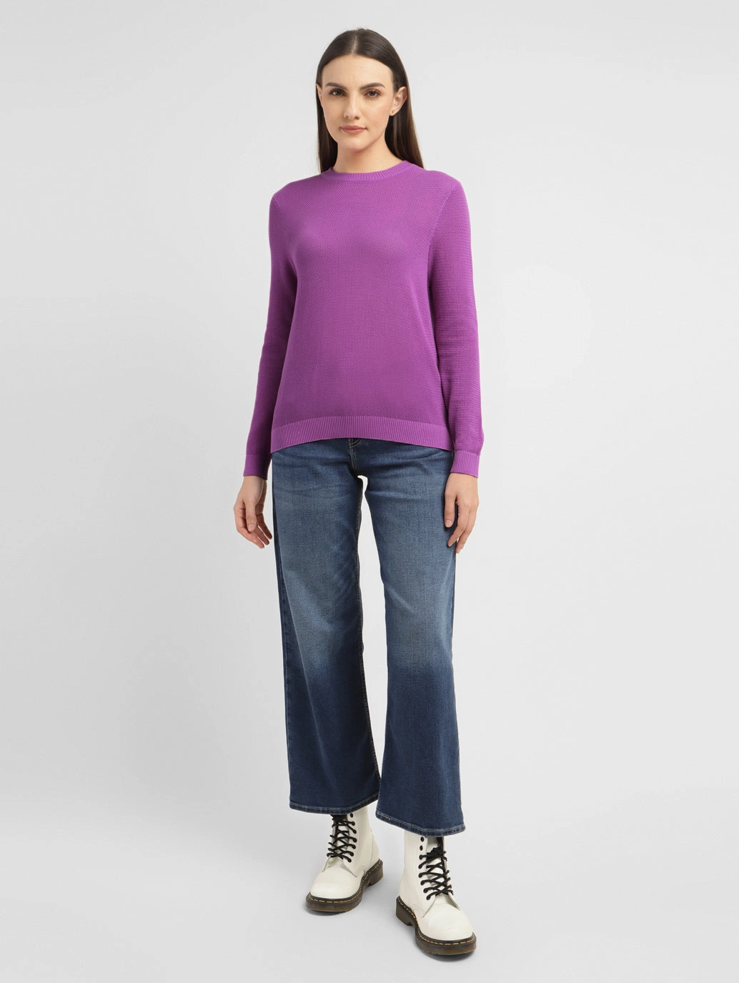 Women's Solid Round Neck Sweater