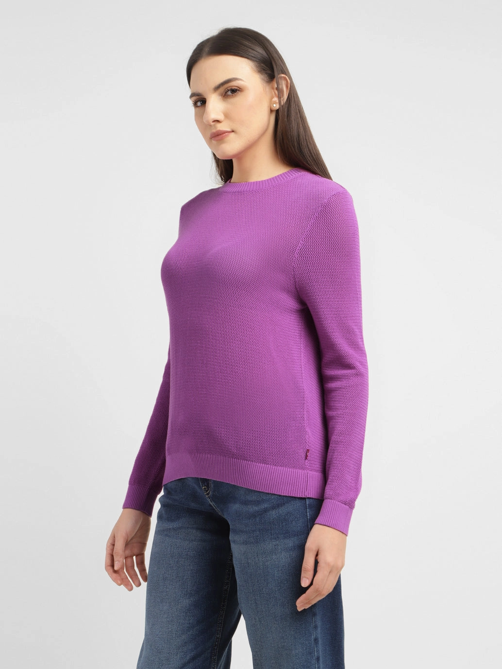 Women's Solid Round Neck Sweater