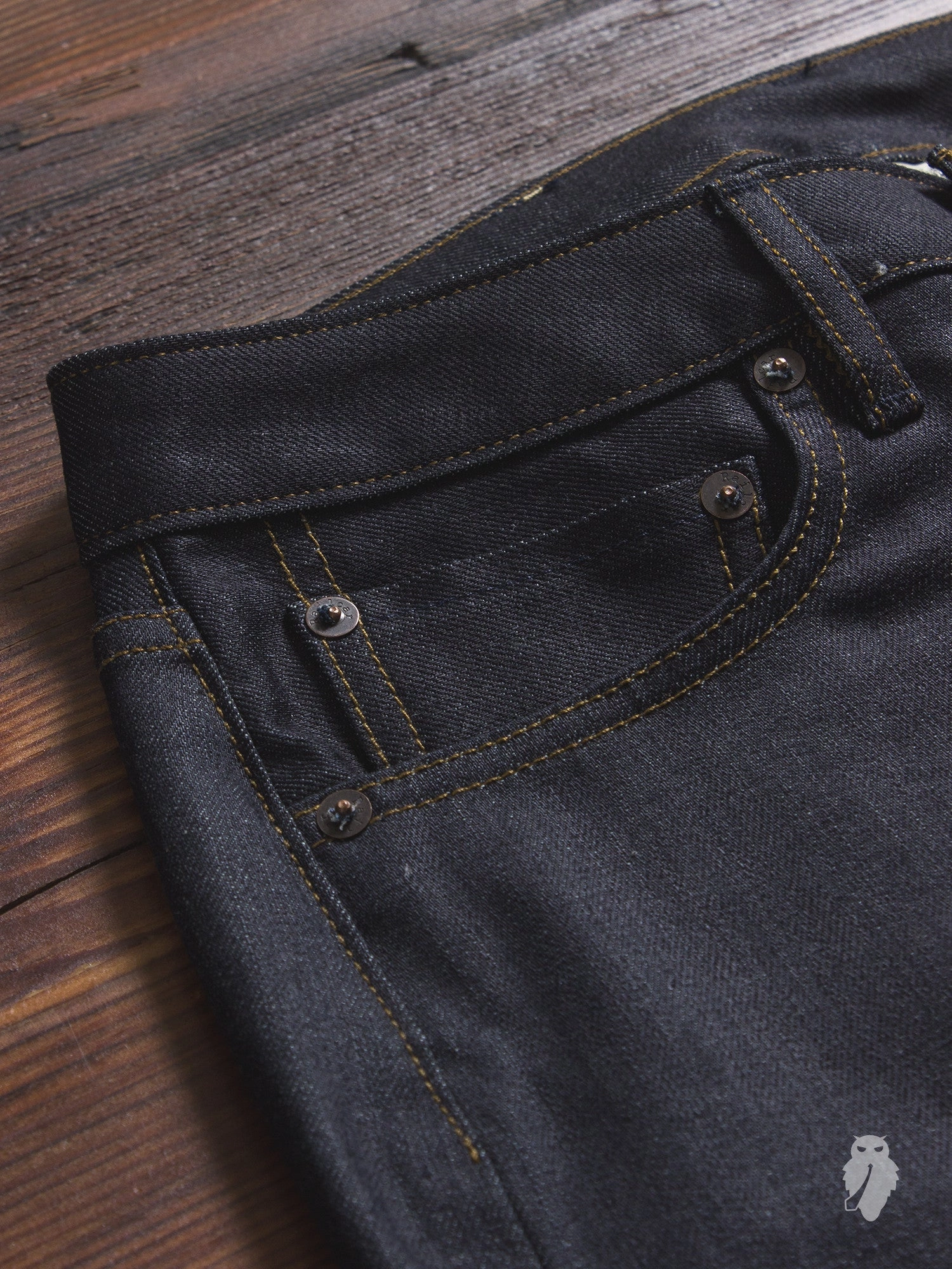 X028 Women's Stretch Selvedge Denim - Vixen Fit