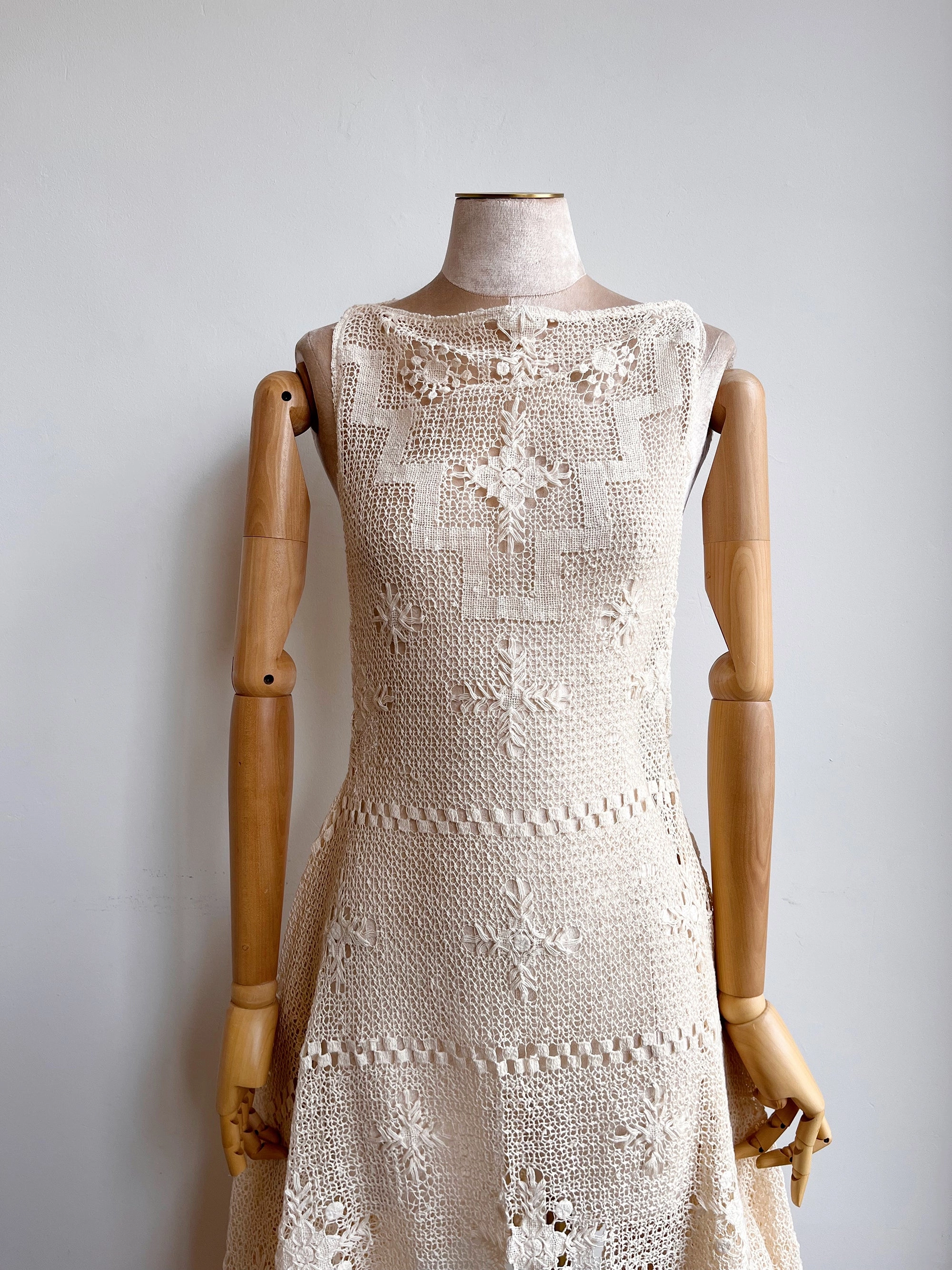 Zero-Waste Dress in Vintage Ivory Lace