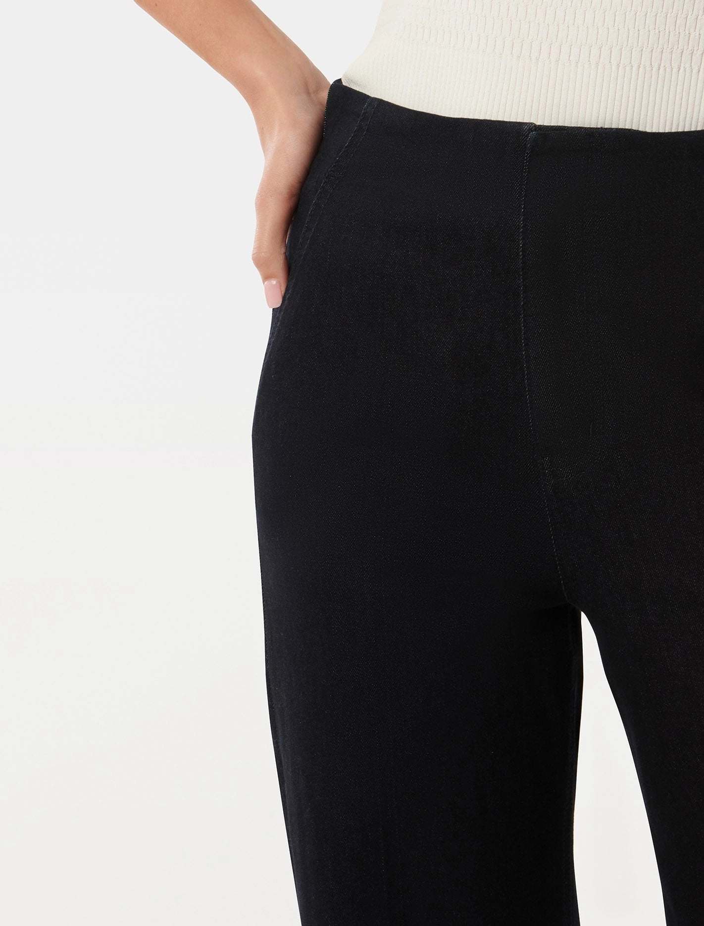Zoe Wide Leg Jeans