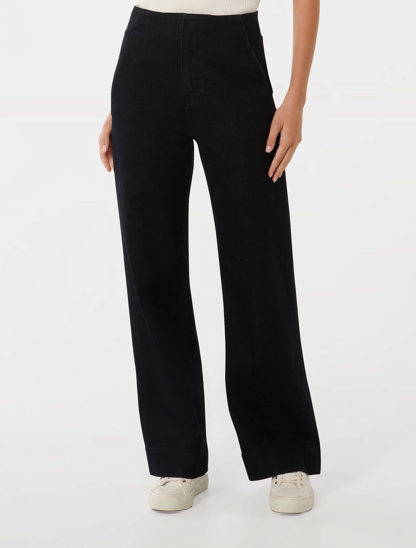 Zoe Wide Leg Jeans