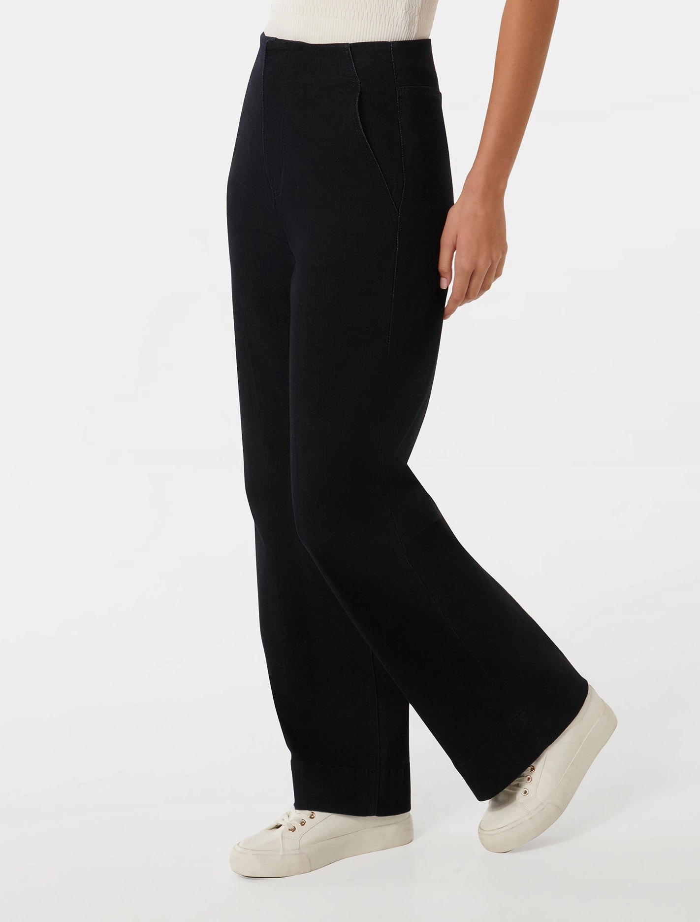 Zoe Wide Leg Jeans